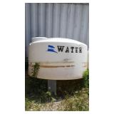 Water tank white 550G Vertical w/lid & flat bottom
