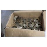 16-Coil roofing nails 1 1/4'