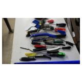 Misc brushes, screwdrivers, inflatable pipe plug