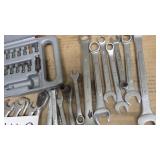 Stubby drill bits, misc brushes some new