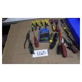 4 New Nut drivers, 4 New 4in1 screwdrivers&