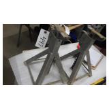 HD cast Jack stands 25' High