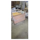 Vintage portable crib
