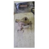 Vintage Vise monarch 401