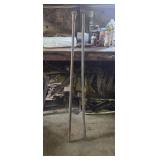 Solid round pry bars