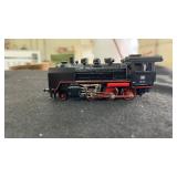 HO scale locomotive