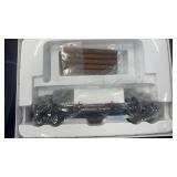 LIONEL O GUAGE CANADIAN PACIFIC LOG DUMP