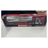 1:43 Die-Cast W900 Kenworth