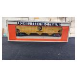 Lionel Cargill 3 bay Grain Hopper 6-17123. New in