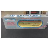 WILLIAMS O SCALE AMTRAK COACH BAGGAGE CAR