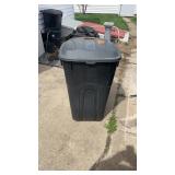 Garbage can