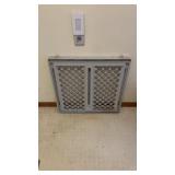 Plastic baby gate