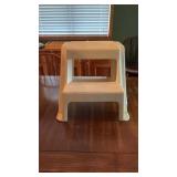 Step stool