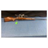 Weatherby Mark V .257 WBY mag Ser # SB033232 with