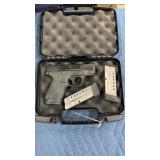 Smith & Wesson M&P9. 9mm  3 mags ser # JDM9934