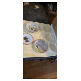 Decorative plates, bowls and misc