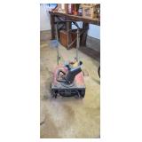 Toro snow thrower. Turns over. Wont start gas
