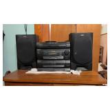 Sony stereo and speakers. Works