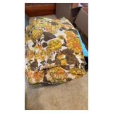 Tote with sewing fabric