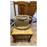 Hoover swingette vacuum. Works
