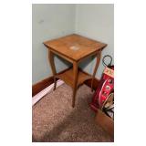 Lamp table