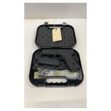 Glock 22C. 40 cal 2 mags Ser # LSB339