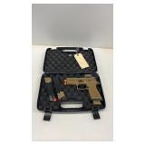 Sig MX18 9mm with 3 mags and sig Romeo M17 sight.