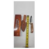 Knife with sheath