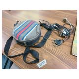 Canteen / Earphones
