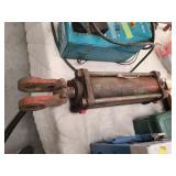 Cylinder