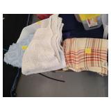 Towels / Linens