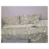 Bedding Set