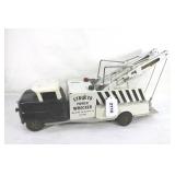 Structo Pressed Steel Wrecker