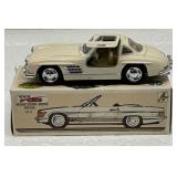 Mint NIB Kinsmart '54 Mercedes Benz 300 Sl Coupe
