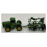 John Deere 4WD 8850 Tractor W/550 Mulch Master