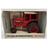 NIB ERTL International 1566 '91 SP/ED Toy Tractor