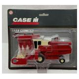 NIP Case International 815 Hydro Combine W/2 Heads