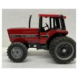 Clean ERTL International 5488 MFWD Toy Tractor