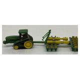 ERTL John Deere 8400T Tractor W/7200 12R Planter