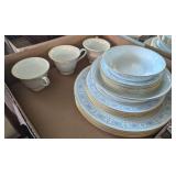19 PC OXFORD BONE CHINA TIVOLI PATTERN DISHES