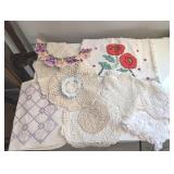 ASSTD HAND MADE DOILIES, TABLE LINEN PLACE MATS