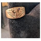 GOLD TONE FRATERNAL ORDER OF EAGLES RING, SZ 9.5