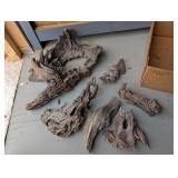ASSTD DRIFTWOOD YARD DECOR #1