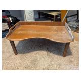 VTG/ANTQ WOOD LAP TRAY TABLE