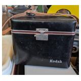 VTG KODAK CAMERA W/LEATHER STRAP