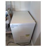 HOTPOINT CHEST FREEZER & BASKET