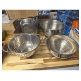 3 PC STAINLESS COLANDERS