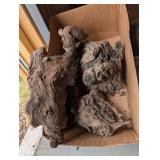 ASSTD LARGE PIECES OF DRIFTWOOD YARD DECOR #2