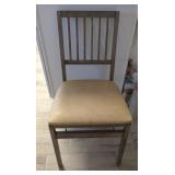 VTG WOOD FOLDING CHAIR