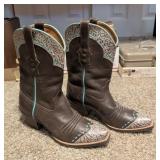 ARIAT WESTERN BOOTS SZ-7B